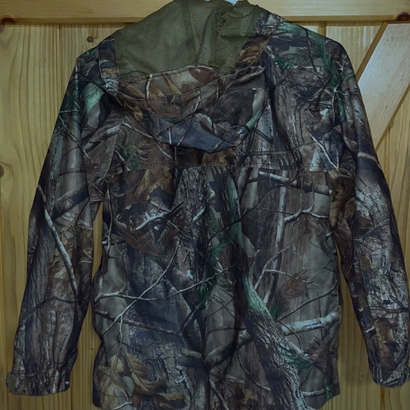 Lightweight camo hunting jacket - Picture 7 of 7